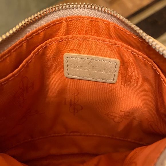 COLE HAAN Mens Medium Zip Pouch Jitney II Sandstone Tan Leather Wallet Wrist - Picture 9 of 10